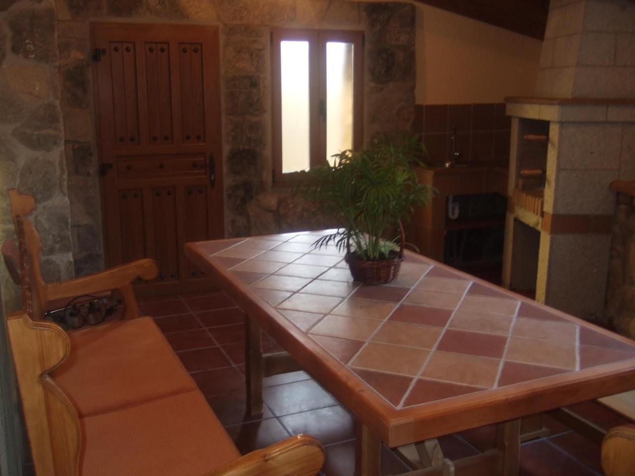 Tinao De Gredos Vila Barajas de Gredos Exterior foto
